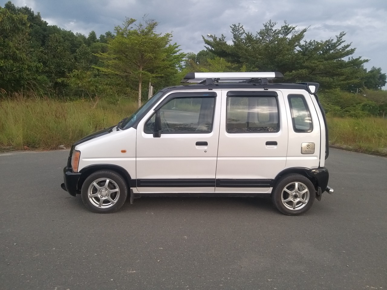 Giá Nóc Suzuki Wagon R+ 2001-2007 Và Các Dòng Xe Tương Ứng Loại Ngang Giá 1  Cặp - Phụ Tùng Mô Tô Plk - Phutungmotopkl.Com