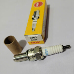 Bugi NGK chính hãng CR9E dùng Honda CB Hornet Suzuki Kawasaki 10R 9R Yamaha FZ6 FZ8 FZ1… Và các dòng xe tương ứng NGK CR9E 6263